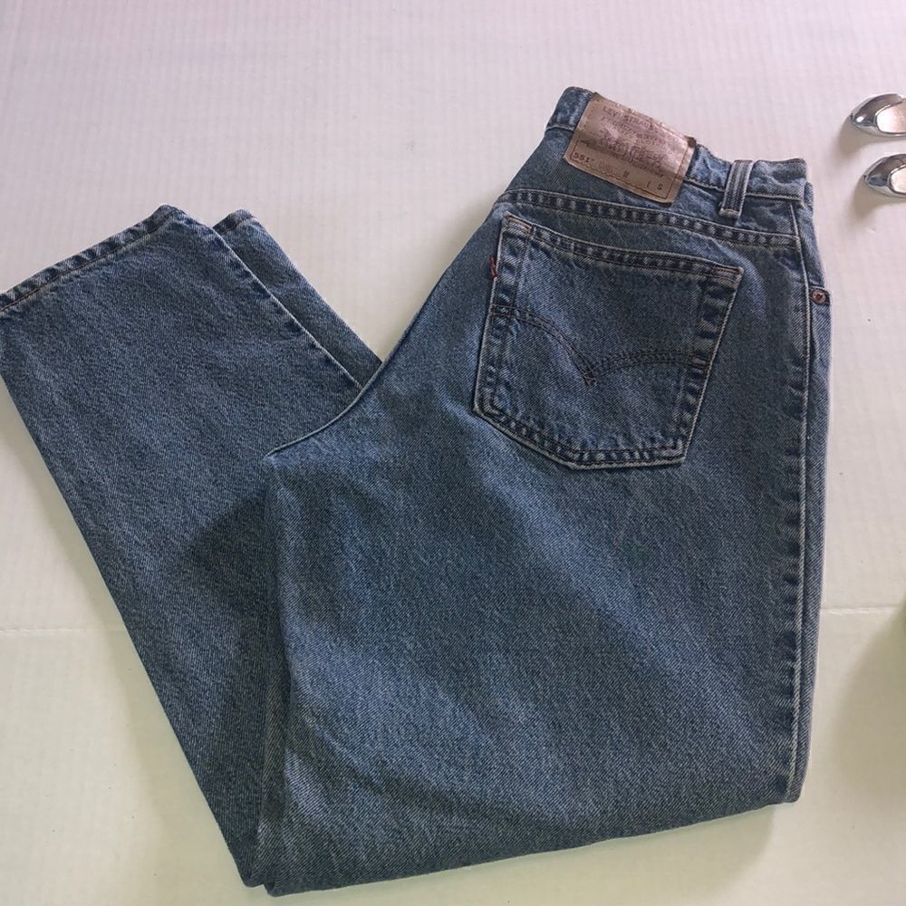 ✔️Vintage Levi High Rise Rib Mom Jeans